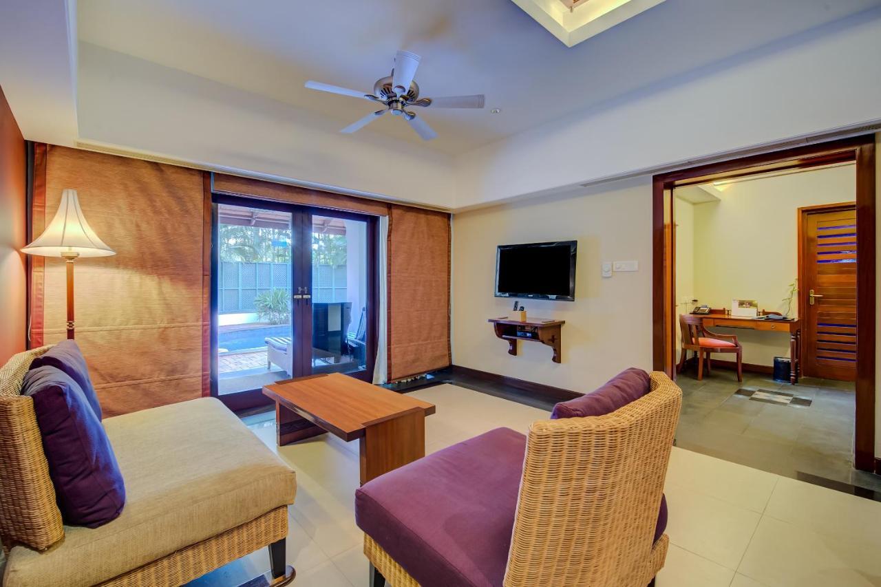 Radisson Blu Resort Temple Bay Mamallapuram Екстер'єр фото Living room of a suite