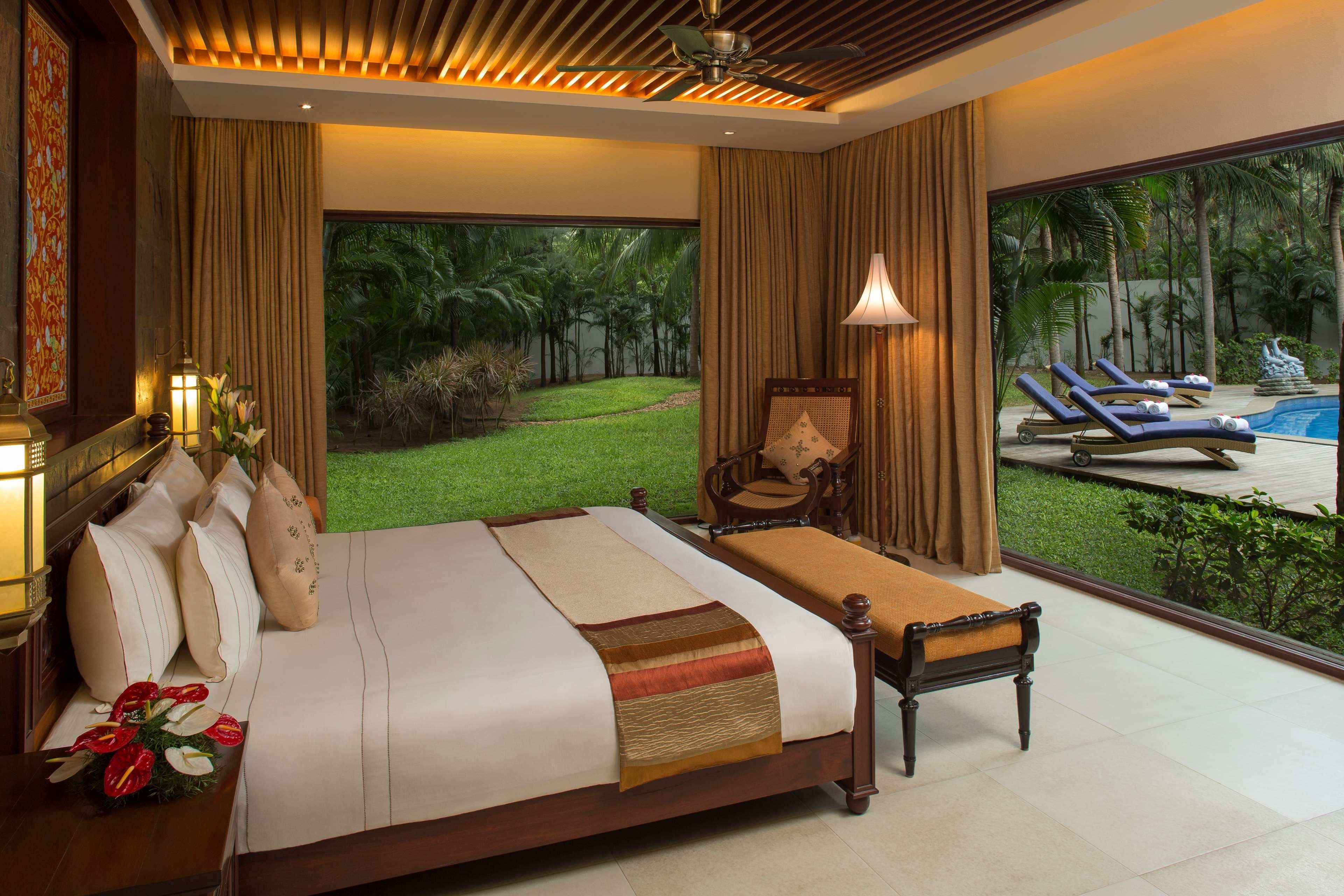 Radisson Blu Resort Temple Bay Mamallapuram Екстер'єр фото A bedroom at the resort