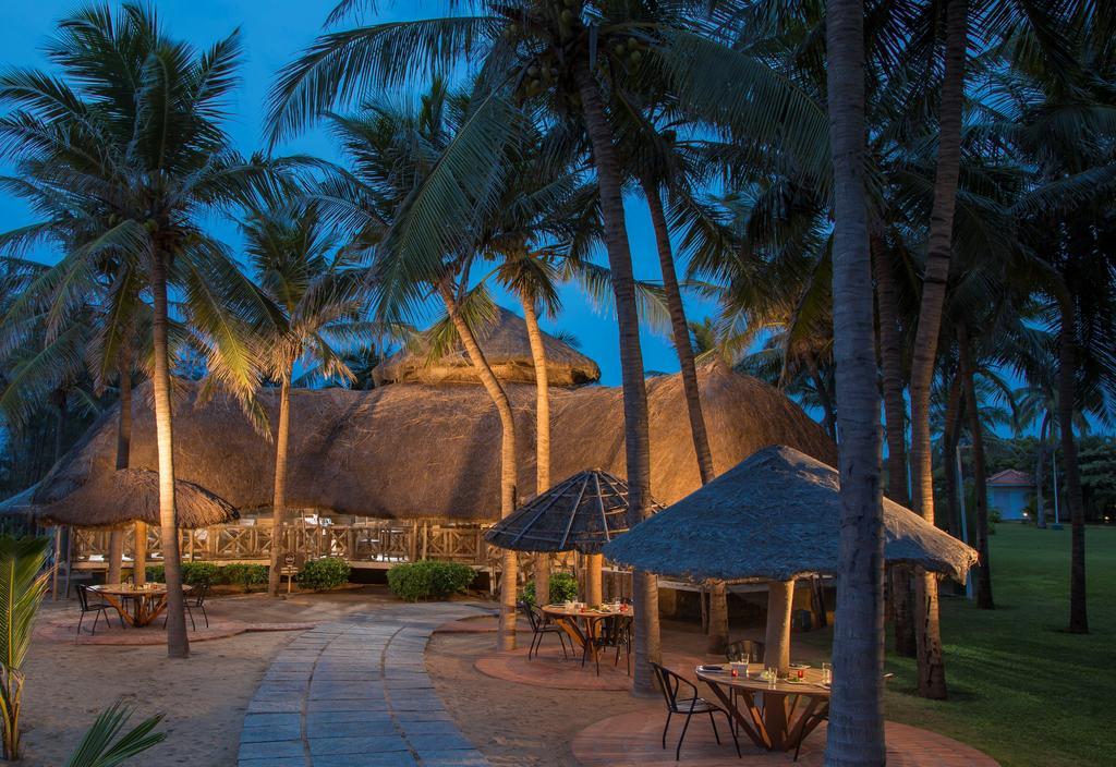 Radisson Blu Resort Temple Bay Mamallapuram Екстер'єр фото The Beach Club at The Oberoi, Mumbai