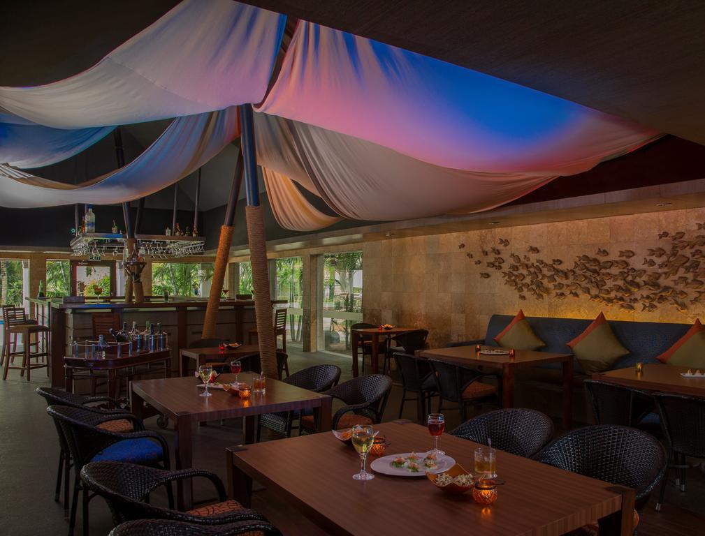 Radisson Blu Resort Temple Bay Mamallapuram Екстер'єр фото Interior of the restaurant